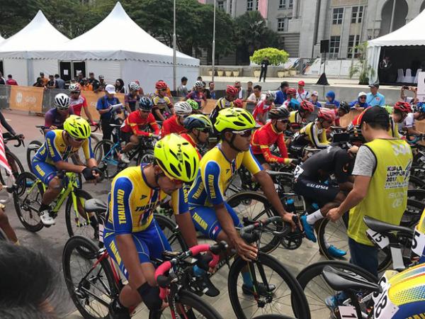 Malaysia hay là những trò 'lố' tại SEA Games 29 Malaysia hay là những trò 'lố' tại SEA Games 29