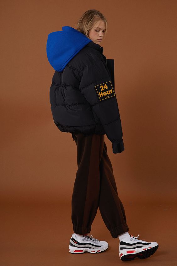 Ader Error - Hãng thời trang unisex 3 tuổi đang làm thay đổi người Hàn Ader Error - Hãng thời trang unisex 3 tuổi đang làm thay đổi người Hàn