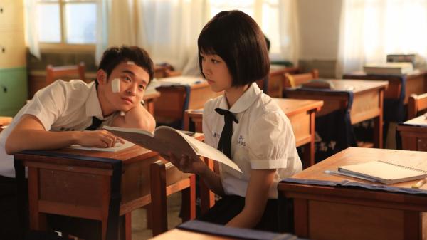 Thanh xuân của bạn đã từng yêu sâu đậm như thế này chưa? Thanh xuân của bạn đã từng yêu sâu đậm như thế này chưa?