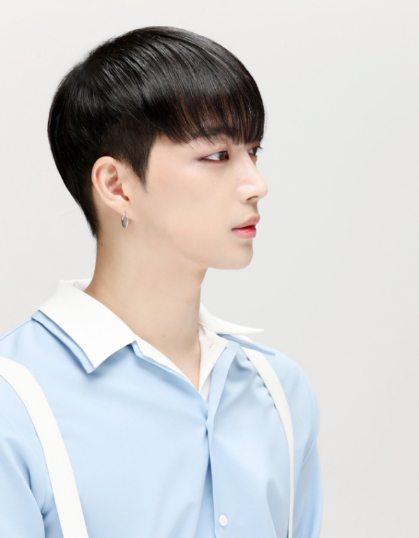 Nhóm nhạc K-Pop có ngoại hình 'quái dị' khiến thiên hạ sững sờ Nhóm nhạc K-Pop có ngoại hình 'quái dị' khiến thiên hạ sững sờ