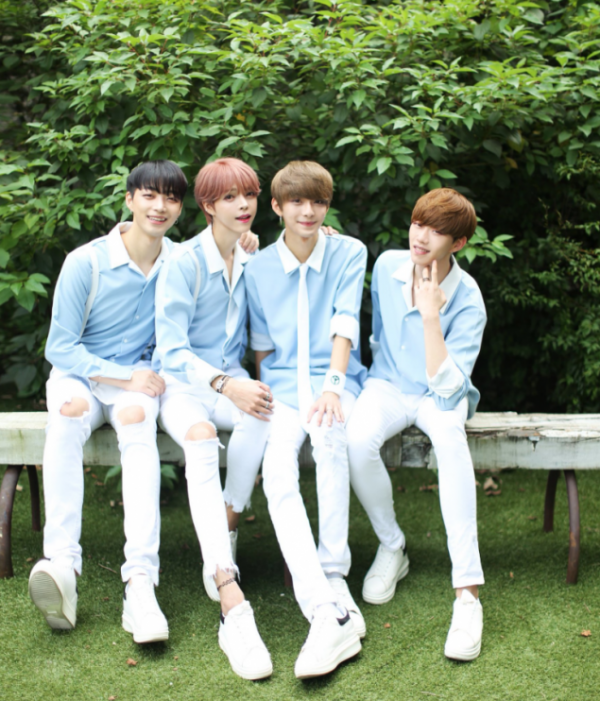Nhóm nhạc K-Pop có ngoại hình 'quái dị' khiến thiên hạ sững sờ Nhóm nhạc K-Pop có ngoại hình 'quái dị' khiến thiên hạ sững sờ