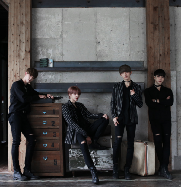 Nhóm nhạc K-Pop có ngoại hình 'quái dị' khiến thiên hạ sững sờ Nhóm nhạc K-Pop có ngoại hình 'quái dị' khiến thiên hạ sững sờ