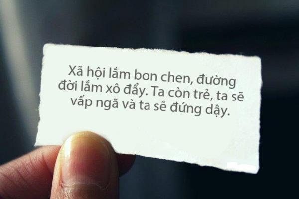 Tuổi trẻ này ngắn lắm, đừng lãng phí bạn tôi ơi! Tuổi trẻ này ngắn lắm, đừng lãng phí bạn tôi ơi!