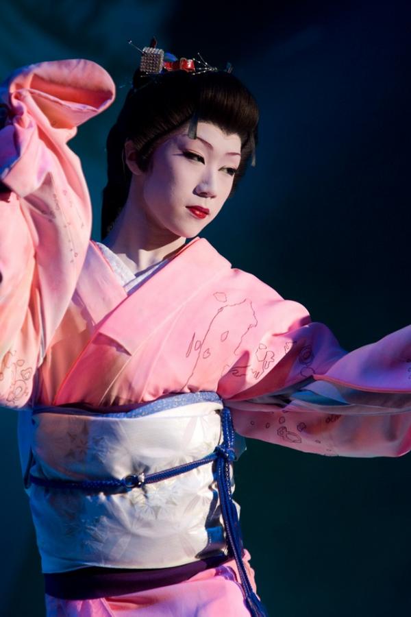 Taichi Saotome - Nghệ sĩ giả gái đẹp nhất Nhật Bản Taichi Saotome - Nghệ sĩ giả gái đẹp nhất Nhật Bản
