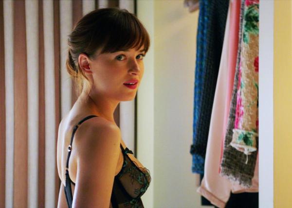 Bạn có để ý những điểm khác biệt này giữa phim và truyện 'Fifty Shades Freed'? Bạn có để ý những điểm khác biệt này giữa phim và truyện 'Fifty Shades Freed'?