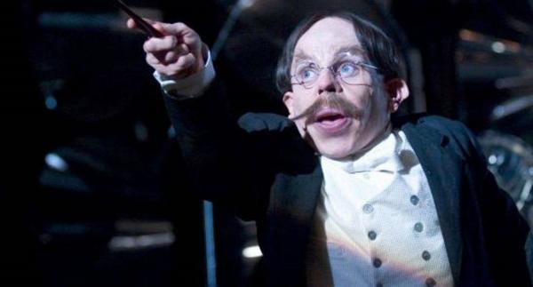 Dàn diễn viên 'Harry Potter' bồi hồi kể lại chuyện hậu trường sau 17 năm Dàn diễn viên 'Harry Potter' bồi hồi kể lại chuyện hậu trường sau 17 năm