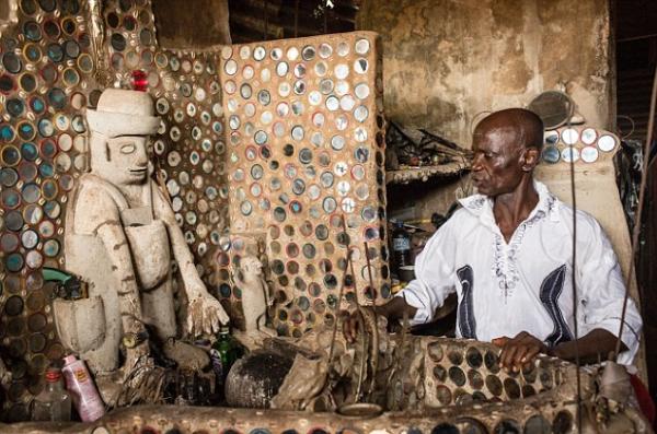 Lời nguyền Voodoo và nạn buôn người ở Nigeria Lời nguyền Voodoo và nạn buôn người ở Nigeria