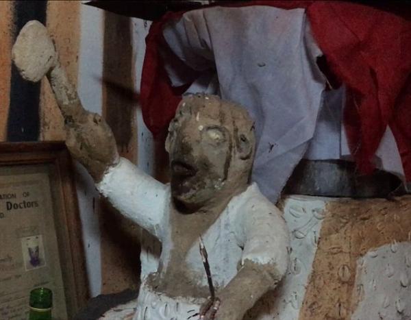 Lời nguyền Voodoo và nạn buôn người ở Nigeria Lời nguyền Voodoo và nạn buôn người ở Nigeria