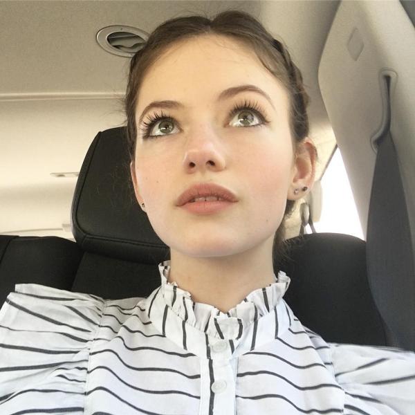 Mackenzie Foy: 7 năm từ sao nhí 'Twilight' đến 'nàng công chúa' được cả Hollywood cưng chiều Mackenzie Foy: 7 năm từ sao nhí 'Twilight' đến 'nàng công chúa' được cả Hollywood cưng chiều