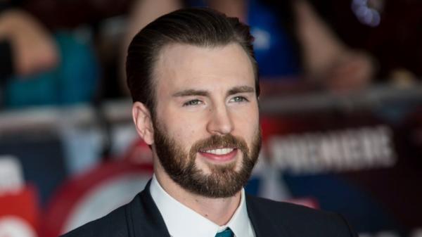 Lần đầu tiên Captain America để râu trên phim và cả rạp như 'nổ tung' khi anh ấy xuất hiện Lần đầu tiên Captain America để râu trên phim và cả rạp như 'nổ tung' khi anh ấy xuất hiện
