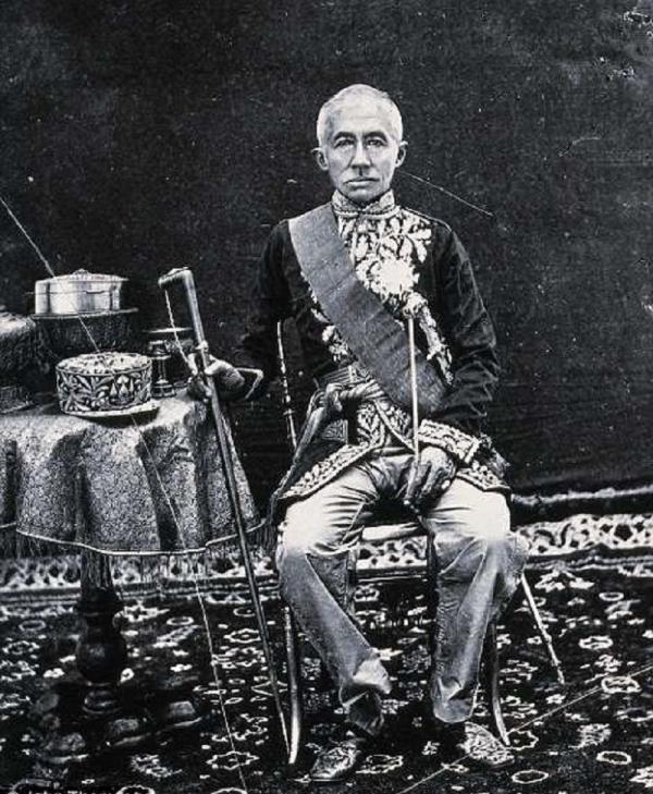 Vẻ đẹp lịch sử Châu Á 150 năm trước dưới ống kính của nhiếp ảnh gia phương Tây Vẻ đẹp lịch sử Châu Á 150 năm trước dưới ống kính của nhiếp ảnh gia phương Tây