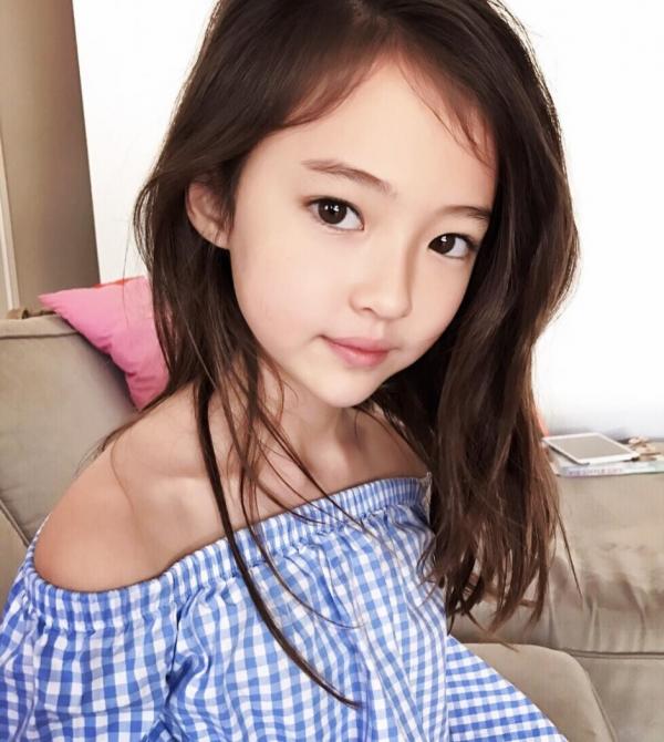 Ngất ngây trước nhan sắc của Ella Gross - mẫu nhí xinh đẹp nhất thế giới Ngất ngây trước nhan sắc của Ella Gross - mẫu nhí xinh đẹp nhất thế giới