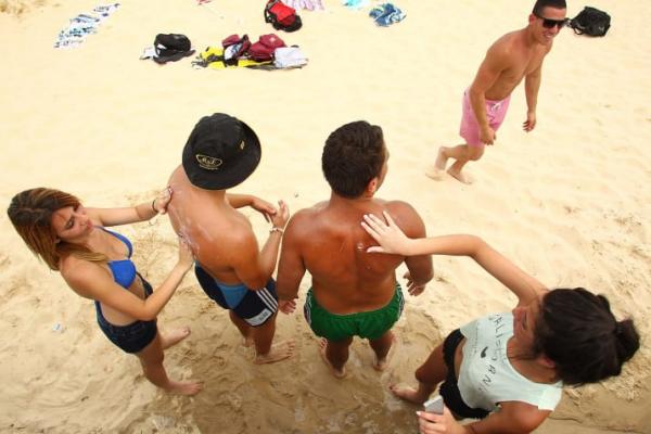 Hawaii cấm bán kem chống nắng cho khách du lịch vì lí do lạ lùng này Hawaii cấm bán kem chống nắng cho khách du lịch vì lí do lạ lùng này