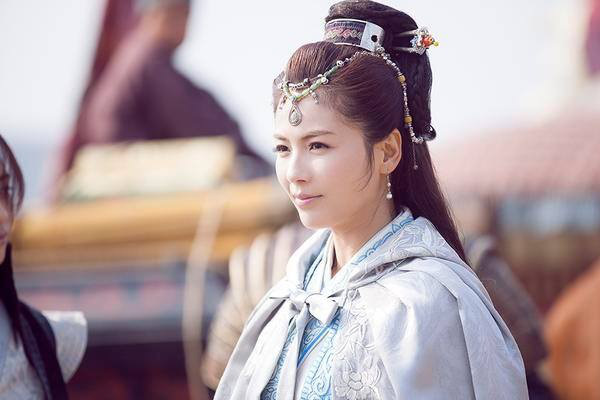 Những nhân vật nữ chính 'thừa thãi' nhất trong phim truyền hình Hoa ngữ Những nhân vật nữ chính 'thừa thãi' nhất trong phim truyền hình Hoa ngữ