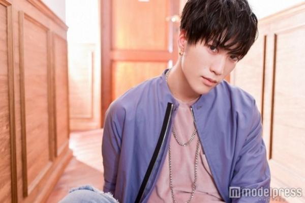 'Prince Of Legend': Bộ phim quy tụ binh đoàn trai đẹp sắp biến giấc mơ thiếu nữ thành hiện thực 'Prince Of Legend': Bộ phim quy tụ binh đoàn trai đẹp sắp biến giấc mơ thiếu nữ thành hiện thực