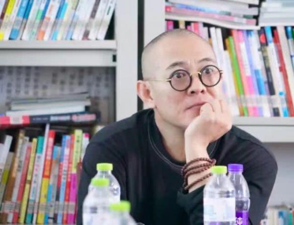 Bị bệnh tật tàn phá, ngôi sao võ thuật Lý Liên Kiệt già nua khó tin ở tuổi 55 Bị bệnh tật tàn phá, ngôi sao võ thuật Lý Liên Kiệt già nua khó tin ở tuổi 55