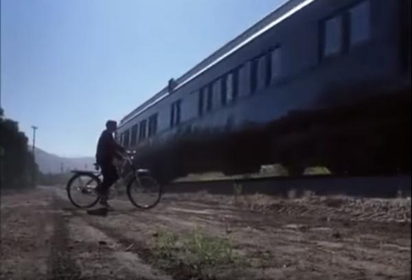 Cuộc đời tài tử bạc mệnh James Dean: 'Sống gấp, chết trẻ, hoang dại và hưởng thụ' Cuộc đời tài tử bạc mệnh James Dean: 'Sống gấp, chết trẻ, hoang dại và hưởng thụ'