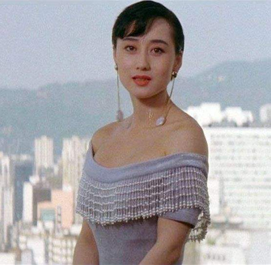 Neitizen Trung Quốc 'than trời' vì không thừa hưởng được xíu nhan sắc nào từ mẹ, bạn thì sao? Neitizen Trung Quốc 'than trời' vì không thừa hưởng được xíu nhan sắc nào từ mẹ, bạn thì sao?