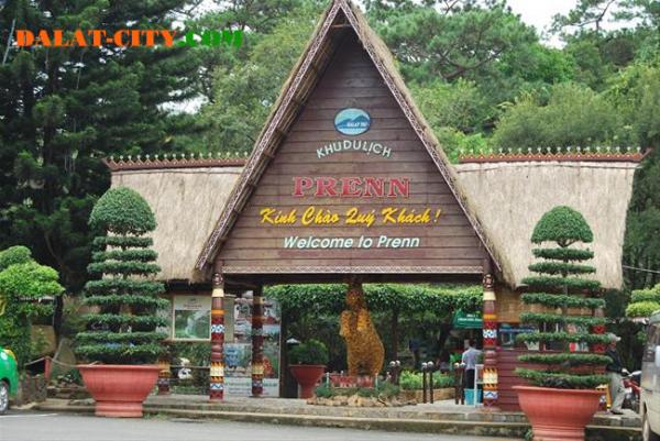 Khu du lịch ở Đà Lạt bị lên án vì lạm dụng động vật để thu hút khách Khu du lịch ở Đà Lạt bị lên án vì lạm dụng động vật để thu hút khách