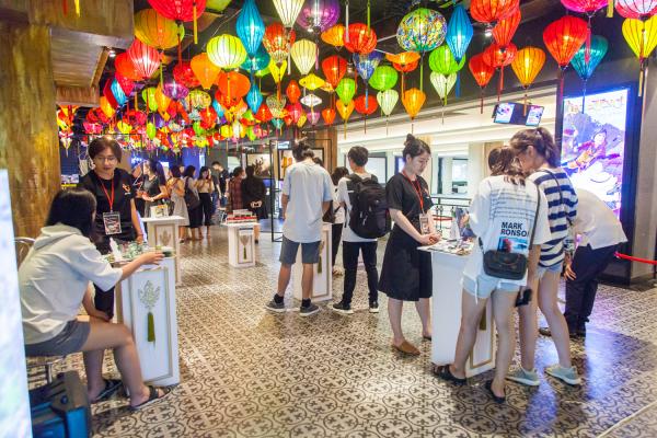 Triển lãm nghệ thuật 'Đà Nẵng Tui': Hãy đến xem cách người Việt trẻ chúng mình yêu quê hương! Triển lãm nghệ thuật 'Đà Nẵng Tui': Hãy đến xem cách người Việt trẻ chúng mình yêu quê hương!