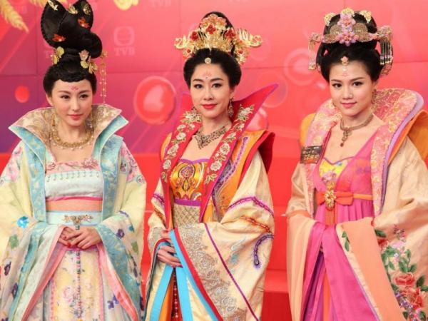 5 'bom tấn' Hoa ngữ lên sóng hè 2018 quy tụ dàn sao hạng A ai nhìn cũng mê 5 'bom tấn' Hoa ngữ lên sóng hè 2018 quy tụ dàn sao hạng A ai nhìn cũng mê
