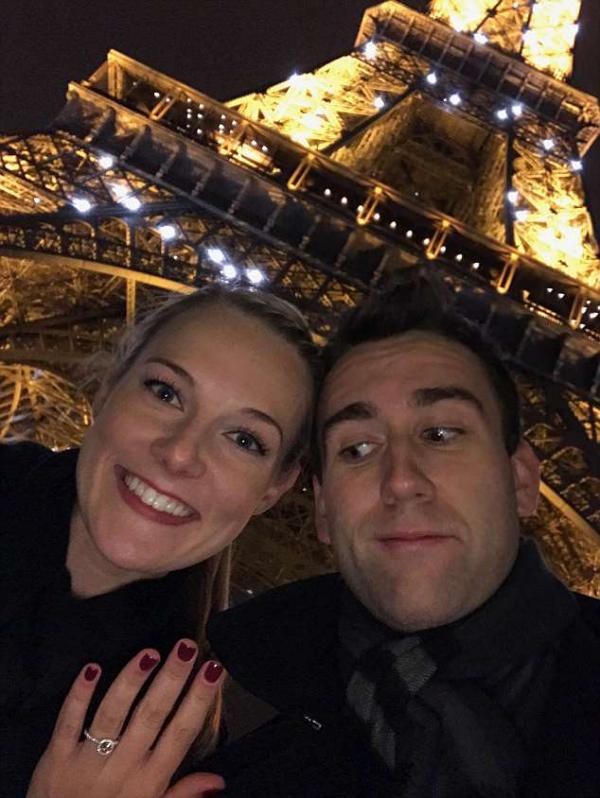 Cậu nhóc Neville mũm mĩm ngày nào trong 'Harry Potter' bất ngờ lấy vợ ở tuổi 28 Cậu nhóc Neville mũm mĩm ngày nào trong 'Harry Potter' bất ngờ lấy vợ ở tuổi 28