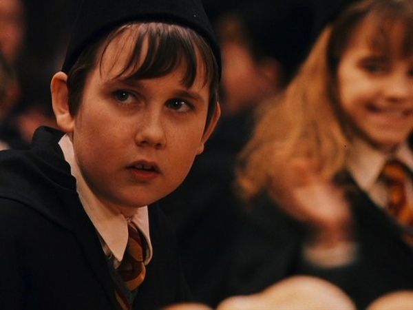 Cậu nhóc Neville mũm mĩm ngày nào trong 'Harry Potter' bất ngờ lấy vợ ở tuổi 28 Cậu nhóc Neville mũm mĩm ngày nào trong 'Harry Potter' bất ngờ lấy vợ ở tuổi 28