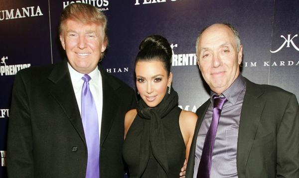 Kim Kardashian gặp Tổng thống Donald Trump bàn về luật pháp: 'Trên đời này cái quái gì cũng có thể xảy ra!' Kim Kardashian gặp Tổng thống Donald Trump bàn về luật pháp: 'Trên đời này cái quái gì cũng có thể xảy ra!'
