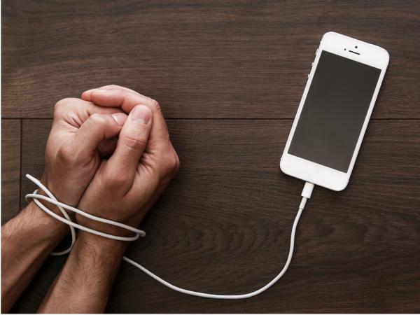 Trước thềm WWDC 2018: iPhone mới sẽ có tính năng... chống nghiện smartphone? Trước thềm WWDC 2018: iPhone mới sẽ có tính năng... chống nghiện smartphone?