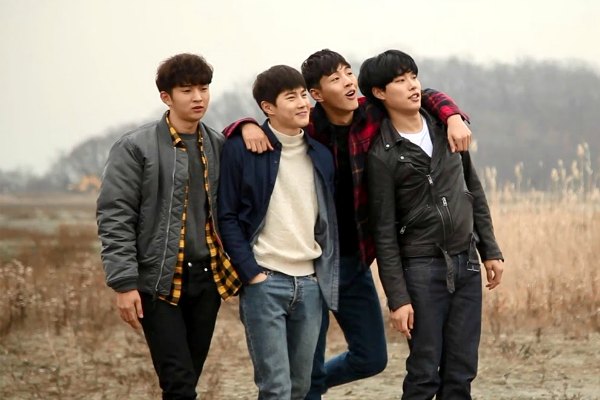 Khán giả Hàn than trời sau khi xem loạt gif về diễn xuất cường điệu của Suho (EXO) Khán giả Hàn than trời sau khi xem loạt gif về diễn xuất cường điệu của Suho (EXO)