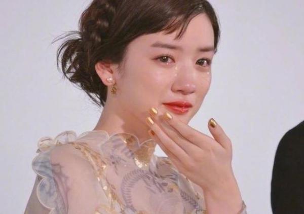 10 'nữ thần' thế hệ mới của Nhật Bản sở hữu nhan sắc 'ngàn năm mới gặp một lần' 10 'nữ thần' thế hệ mới của Nhật Bản sở hữu nhan sắc 'ngàn năm mới gặp một lần'