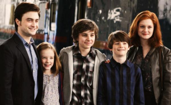 14 bí mật cực thú vị về 'Harry Potter' từng được nhà văn J.K.Rowling tiết lộ trên Twitter 14 bí mật cực thú vị về 'Harry Potter' từng được nhà văn J.K.Rowling tiết lộ trên Twitter