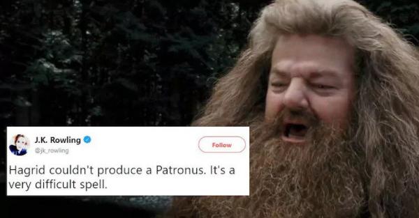 14 bí mật cực thú vị về 'Harry Potter' từng được nhà văn J.K.Rowling tiết lộ trên Twitter 14 bí mật cực thú vị về 'Harry Potter' từng được nhà văn J.K.Rowling tiết lộ trên Twitter