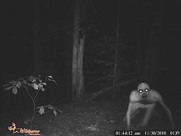 10 creepypasta đáng sợ nhất trên Internet, bạn đã sẵn sàng để mất ngủ đêm nay? 10 creepypasta đáng sợ nhất trên Internet, bạn đã sẵn sàng để mất ngủ đêm nay?