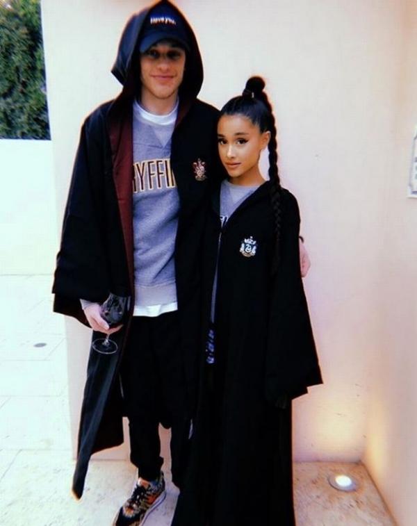 Hôn phu của Ariana Grande: Từng trầm cảm vì bi kịch gia đình, 'cảm nắng' nữ ca sĩ từ 2 năm trước! Hôn phu của Ariana Grande: Từng trầm cảm vì bi kịch gia đình, 'cảm nắng' nữ ca sĩ từ 2 năm trước!