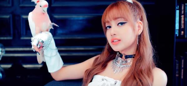 Thông điệp nữ quyền ẩn chứa trong MV mới của BLACKPINK, bạn có tinh ý nhận ra? Thông điệp nữ quyền ẩn chứa trong MV mới của BLACKPINK, bạn có tinh ý nhận ra?