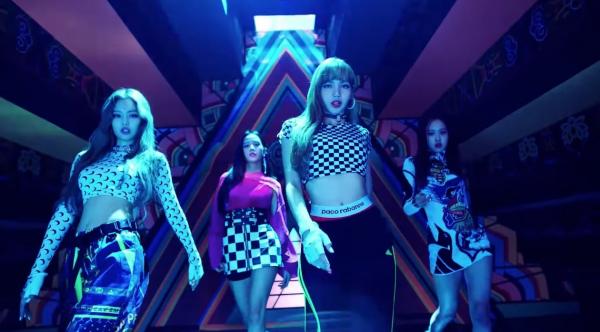Thuyết âm mưu: Có hay không chuyện 'ông lớn' YG lợi dụng tên tuổi của BTS để PR cho Black Pink? Thuyết âm mưu: Có hay không chuyện 'ông lớn' YG lợi dụng tên tuổi của BTS để PR cho Black Pink?