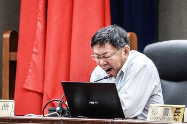 Chết cười với các pha chụp hình 'thiếu tâm' của các phóng viên (Kỳ 1) Chết cười với các pha chụp hình 'thiếu tâm' của các phóng viên (Kỳ 1)