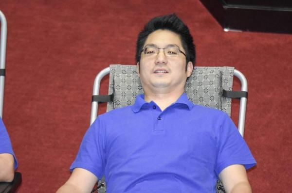 Chết cười với các pha chụp hình 'thiếu tâm' của các phóng viên (Kỳ 1) Chết cười với các pha chụp hình 'thiếu tâm' của các phóng viên (Kỳ 1)