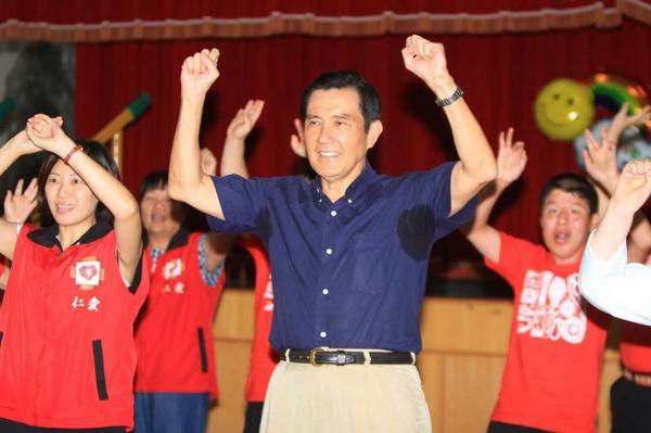 Chết cười với các pha chụp hình 'thiếu tâm' của các phóng viên (Kỳ 1) Chết cười với các pha chụp hình 'thiếu tâm' của các phóng viên (Kỳ 1)
