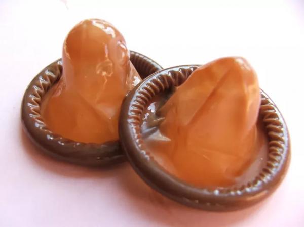 Những lầm tưởng về 'yêu' không an toàn mà rất nhiều người vẫn còn mắc phải Những lầm tưởng về 'yêu' không an toàn mà rất nhiều người vẫn còn mắc phải
