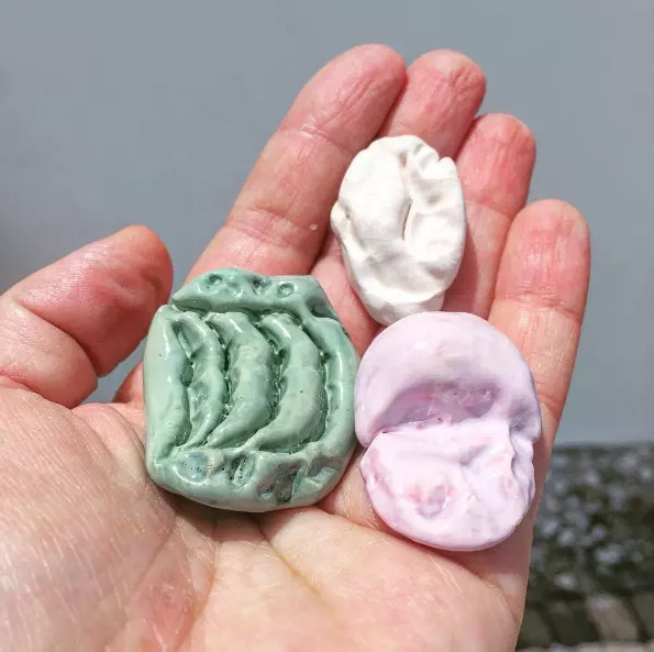 Điều gì THẬT SỰ xảy ra sau khi chúng ta nuốt kẹo cao su? Điều gì THẬT SỰ xảy ra sau khi chúng ta nuốt kẹo cao su?