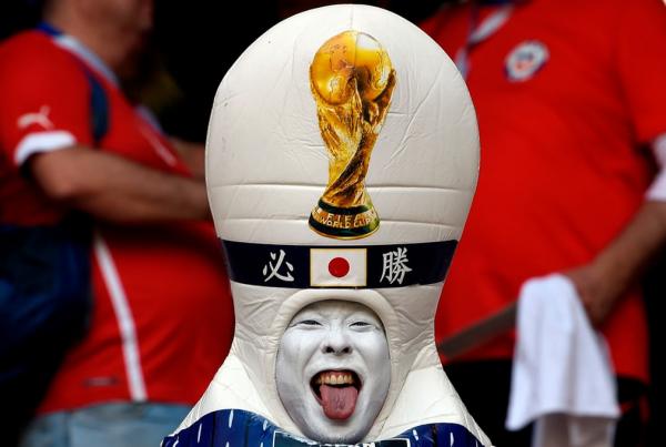 World Cup 2018: Mặt hổ, đầu bò và những màn hoá trang đỉnh cao của các cổ động viên World Cup 2018: Mặt hổ, đầu bò và những màn hoá trang đỉnh cao của các cổ động viên