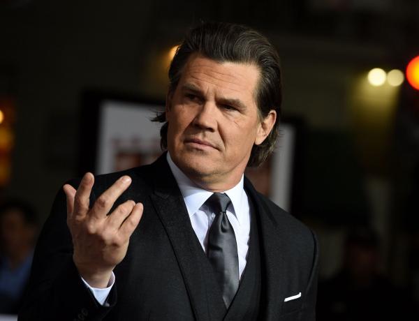 Bề ngoài cool ngầu nhưng hóa ra ác nhân Thanos cũng có lúc 'bể bóng' thế này đây Bề ngoài cool ngầu nhưng hóa ra ác nhân Thanos cũng có lúc 'bể bóng' thế này đây