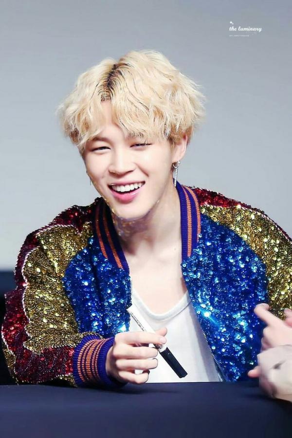 Nhìn 9 quý ông idol này mới hiểu vì sao fangirl cứ tranh nhau về 'làm dâu' Busan Nhìn 9 quý ông idol này mới hiểu vì sao fangirl cứ tranh nhau về 'làm dâu' Busan