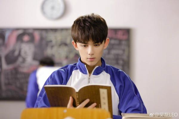 Dịch Dương Thiên Tỉ, Ngô Lỗi, Lý Lan Địch, Tổng Tổ Nhi: Ai có điểm thi đại học lợi hại nhất? Dịch Dương Thiên Tỉ, Ngô Lỗi, Lý Lan Địch, Tổng Tổ Nhi: Ai có điểm thi đại học lợi hại nhất?