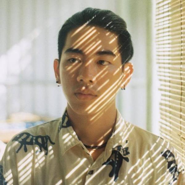 Chàng hoạ sĩ trẻ mê mẩn kết hợp cổ phong Việt Nam với... tranh kinh dị Chàng hoạ sĩ trẻ mê mẩn kết hợp cổ phong Việt Nam với... tranh kinh dị