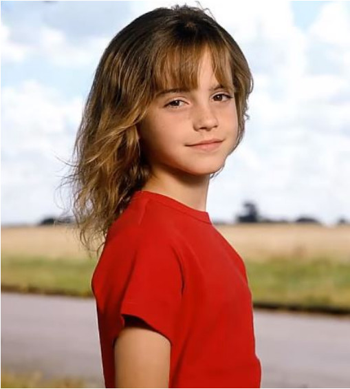 28 năm nhan sắc của 'hoa hồng nước Anh' Emma Watson gói gọn trong những bức ảnh này 28 năm nhan sắc của 'hoa hồng nước Anh' Emma Watson gói gọn trong những bức ảnh này