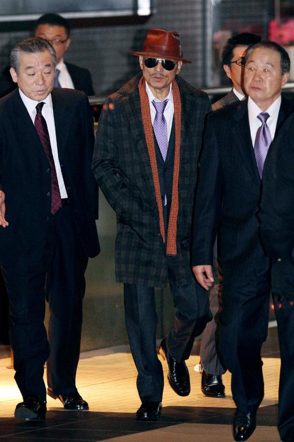Hải sâm tại Nhật Bản đang bị 'đuổi cùng giết tận' bởi... các băng đảng Yakuza Hải sâm tại Nhật Bản đang bị 'đuổi cùng giết tận' bởi... các băng đảng Yakuza