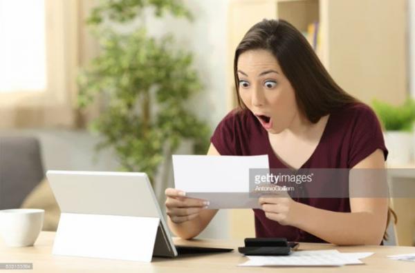 Cô bạn gái ghen tuông trong meme nổi tiếng bỗng nhiên được phong 'thánh hốt hoảng' Cô bạn gái ghen tuông trong meme nổi tiếng bỗng nhiên được phong 'thánh hốt hoảng'